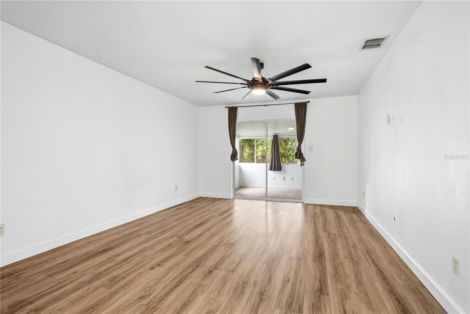 Single Family Residence at 10840 WILDERNESS CT, ORLANDO, photo 14 of 33