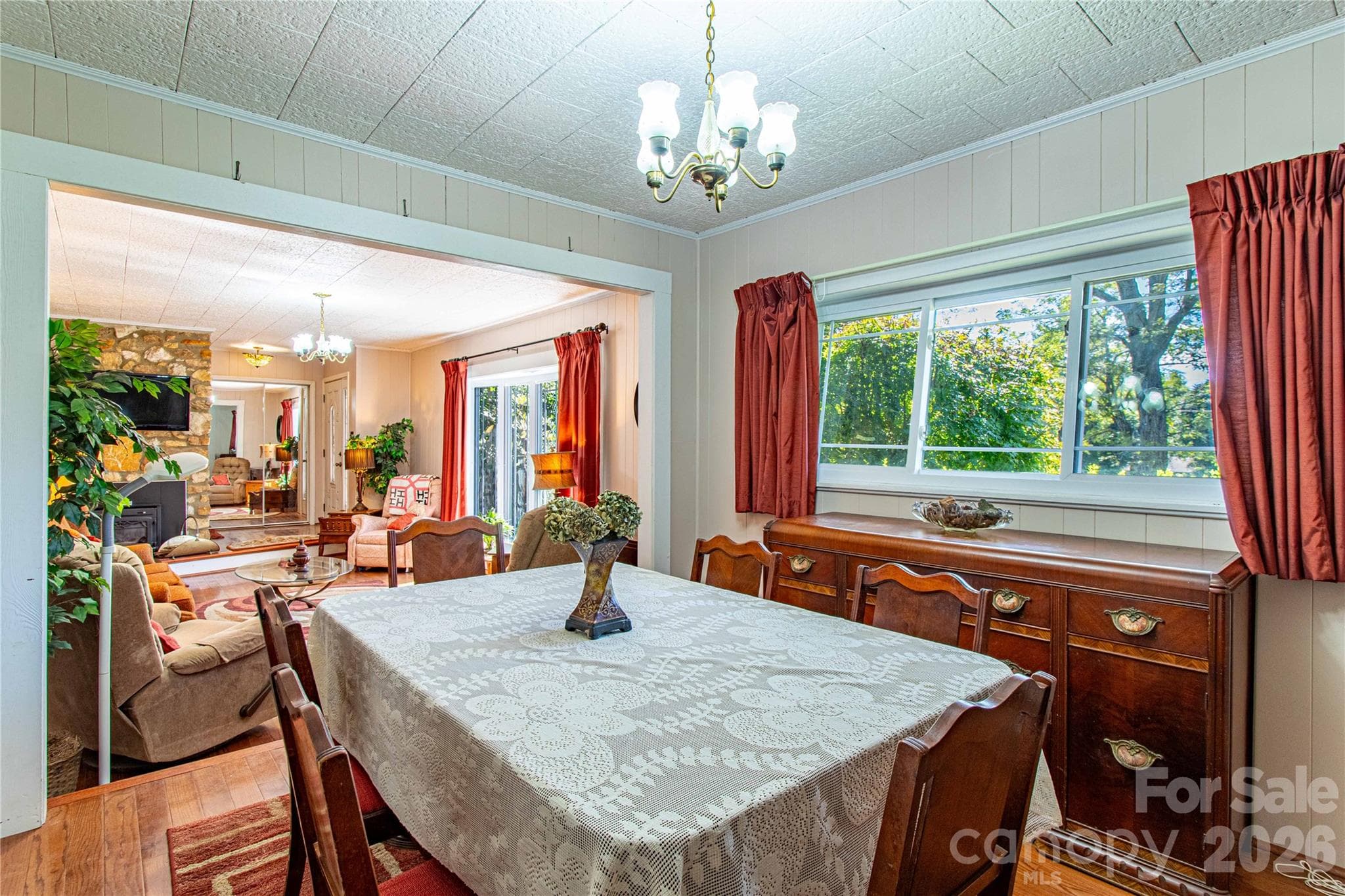 dining room and living room - 2586 Kim Miller Road, Lake Toxaway