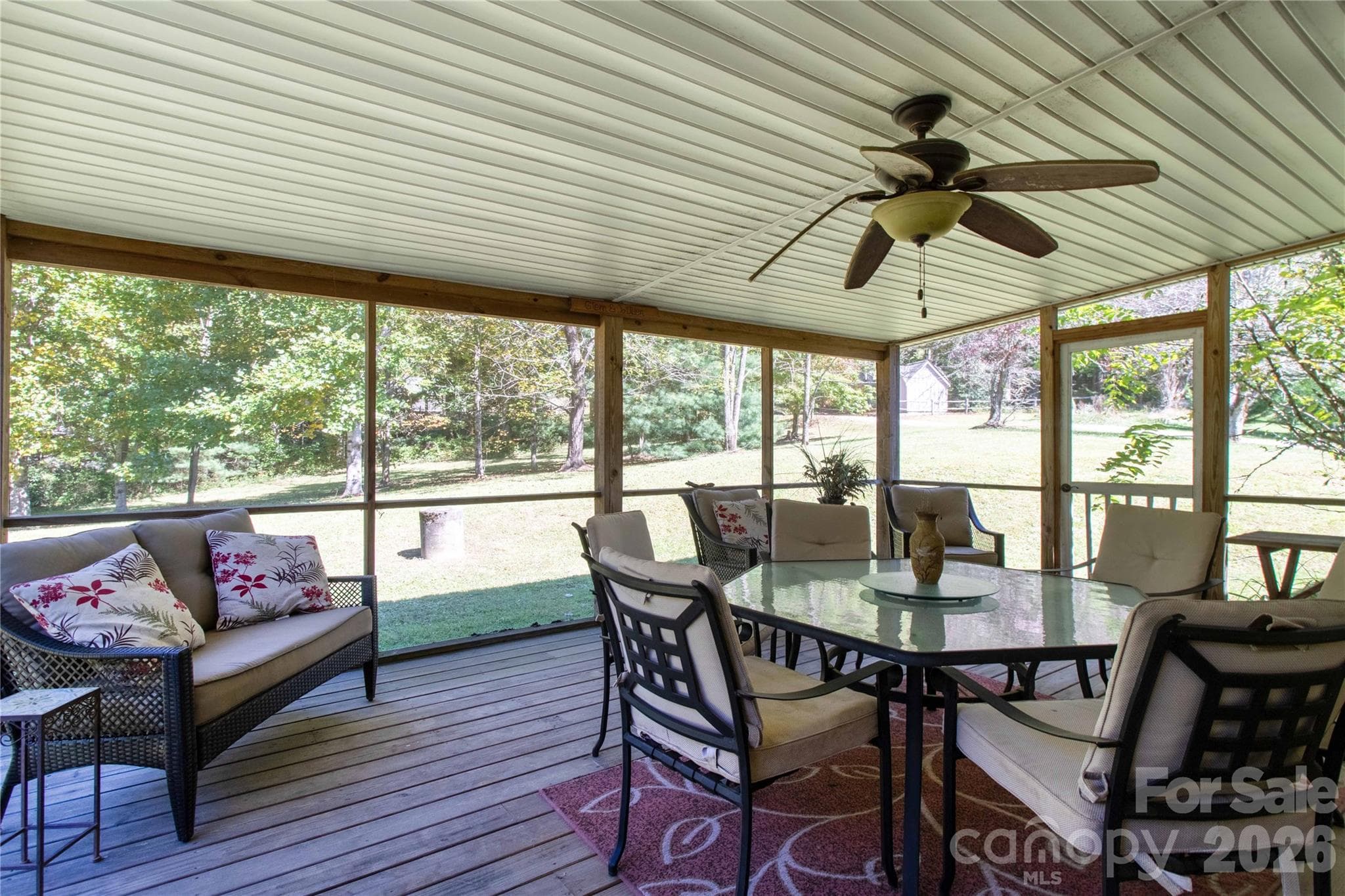 screened porch - 2586 Kim Miller Road, Lake Toxaway