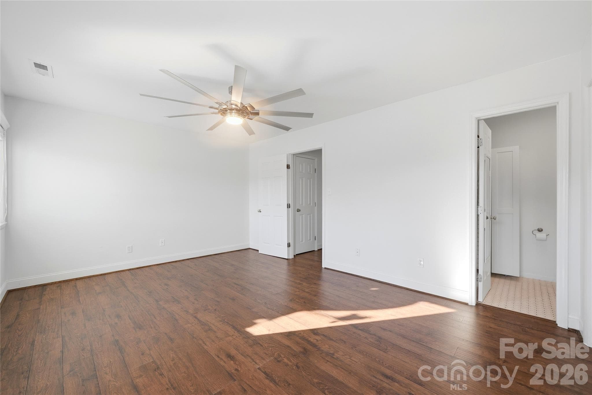 Townhouse at 8014 Westcape Drive, Denver, photo 24 of 31