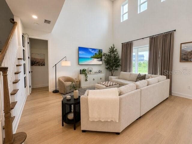 Single Family Residence at 8532 GOLDEN DAWN CT, SARASOTA, photo 7 of 49