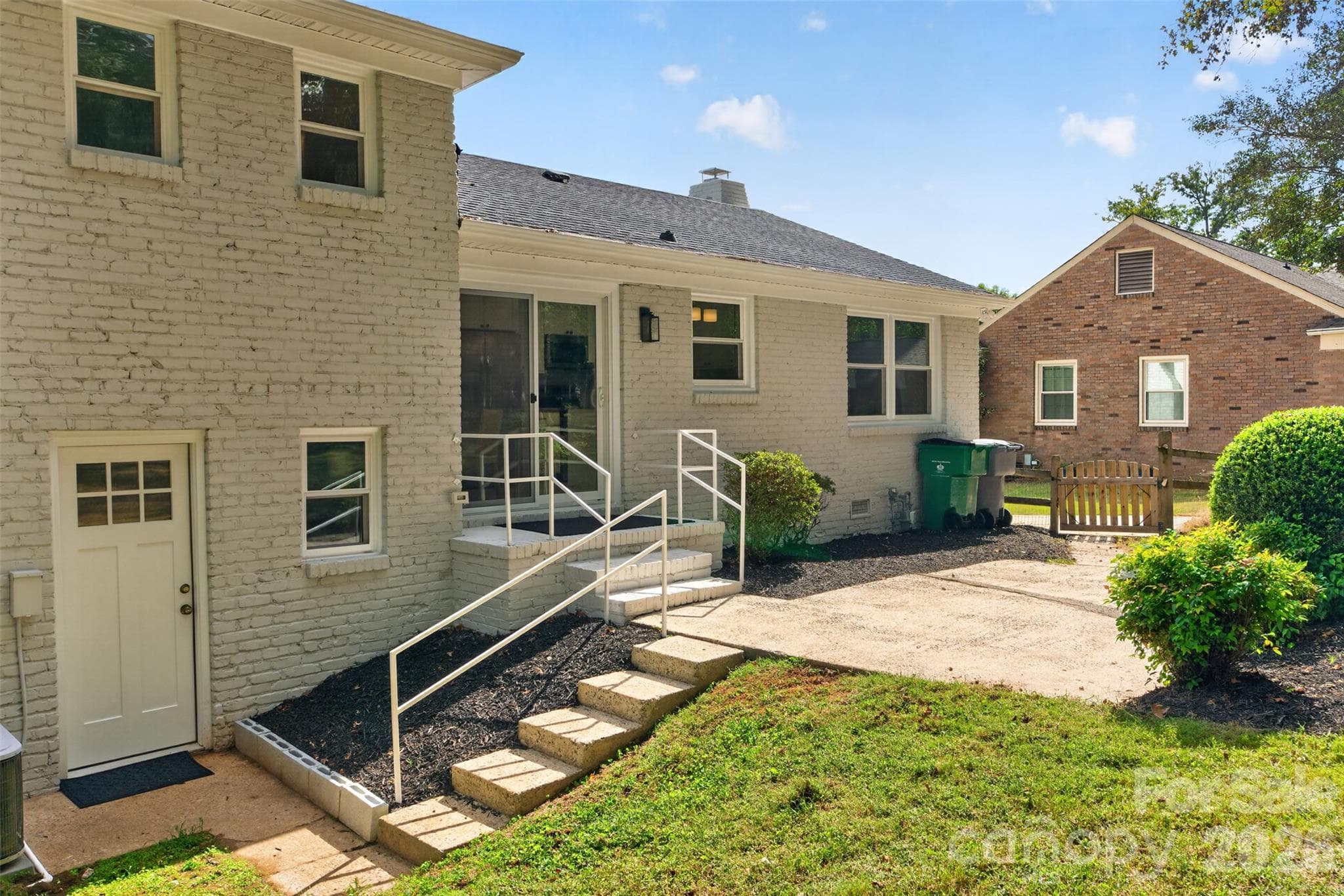 Single Family Residence at 3918 Rhodes Avenue, Charlotte, photo 44 of 45