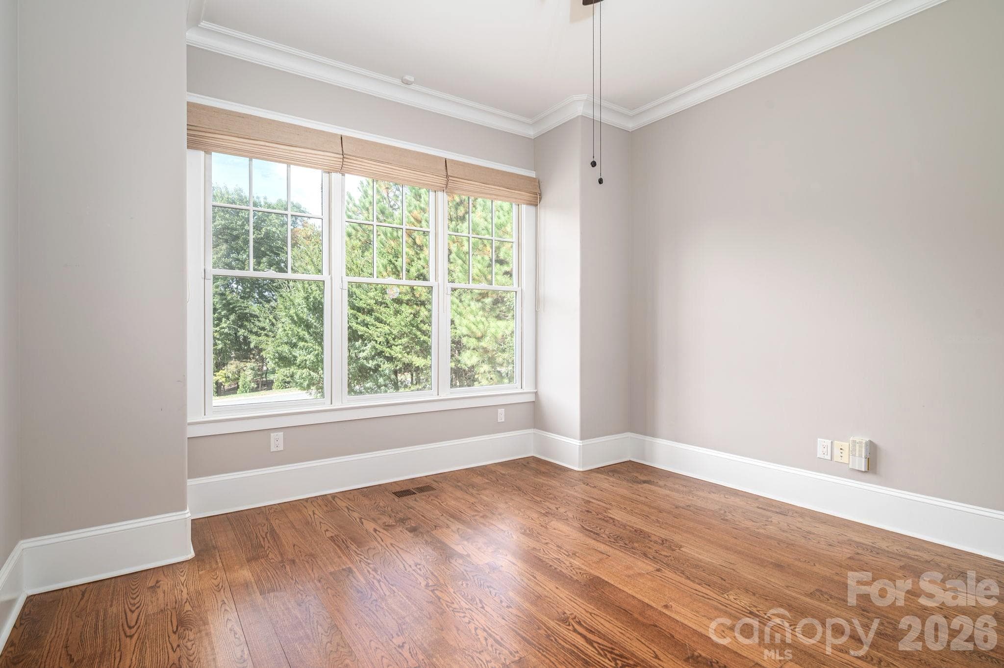 Single Family Residence at 5109 Watermead Lane, Belmont, photo 15 of 43
