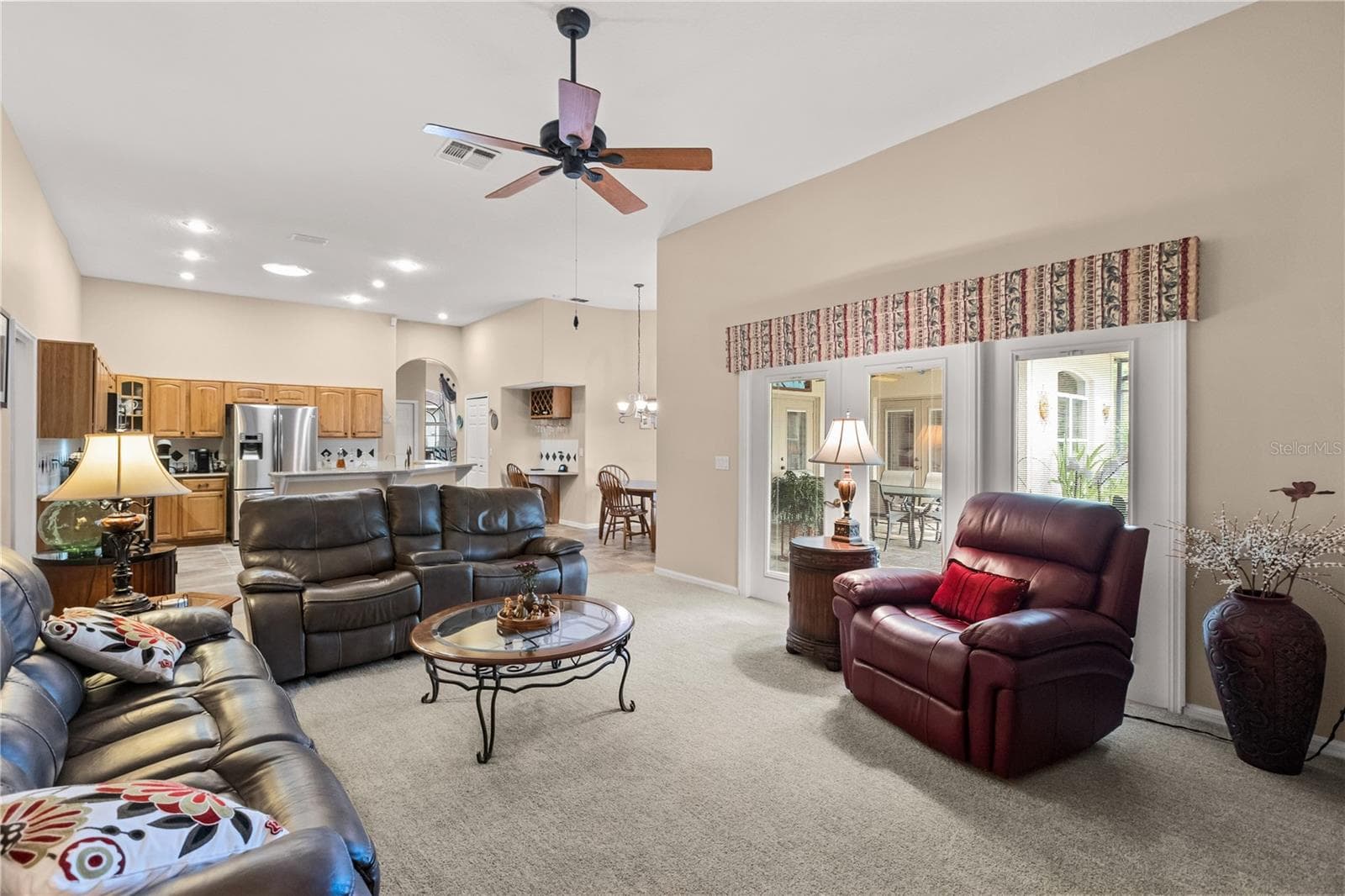 living room - 2735 TETON STONE RUN, ORLANDO