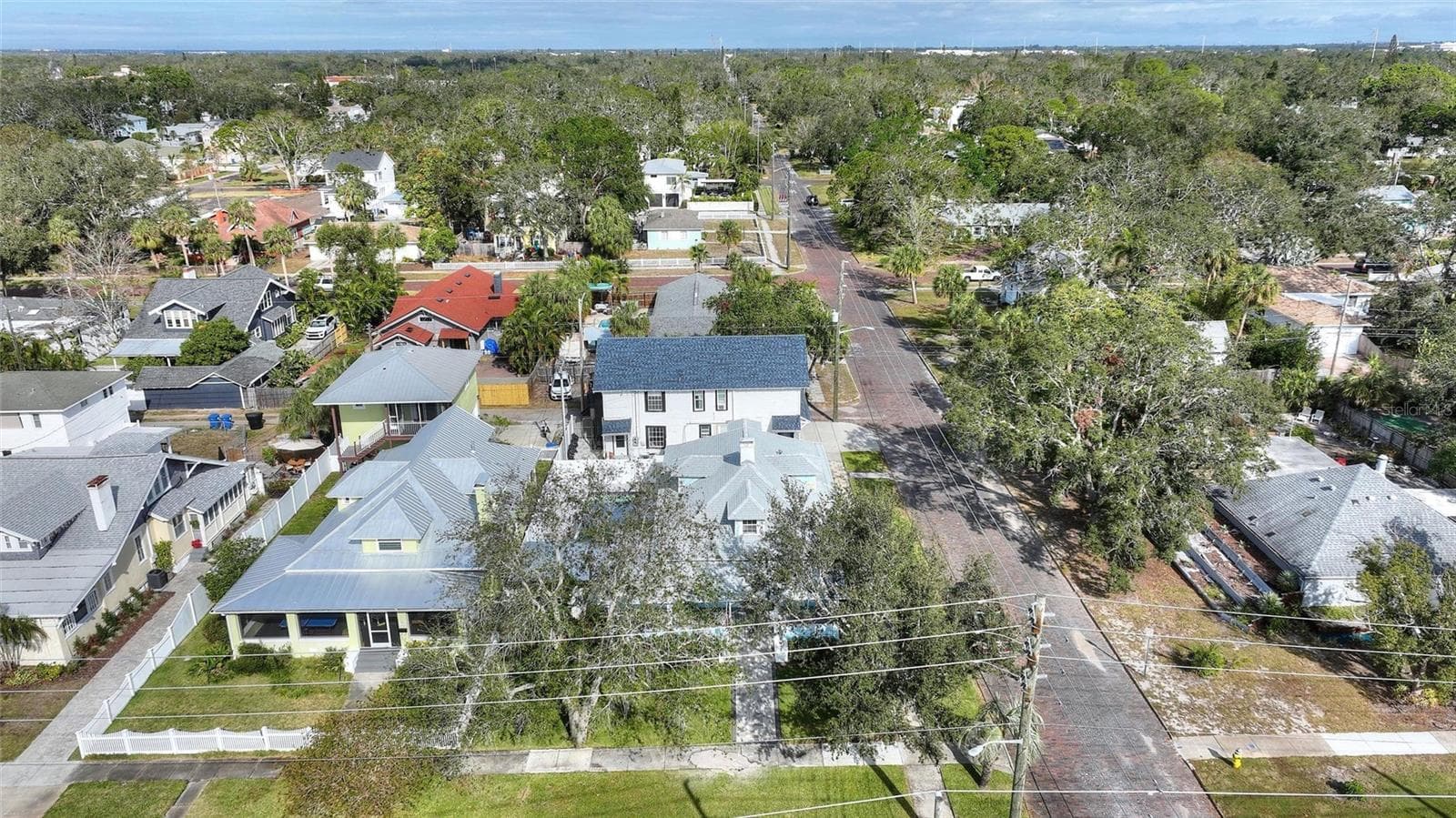 Apartment at 7401 & 1/2 1ST AVE N #UPR-A, ST PETERSBURG, photo 17 of 21
