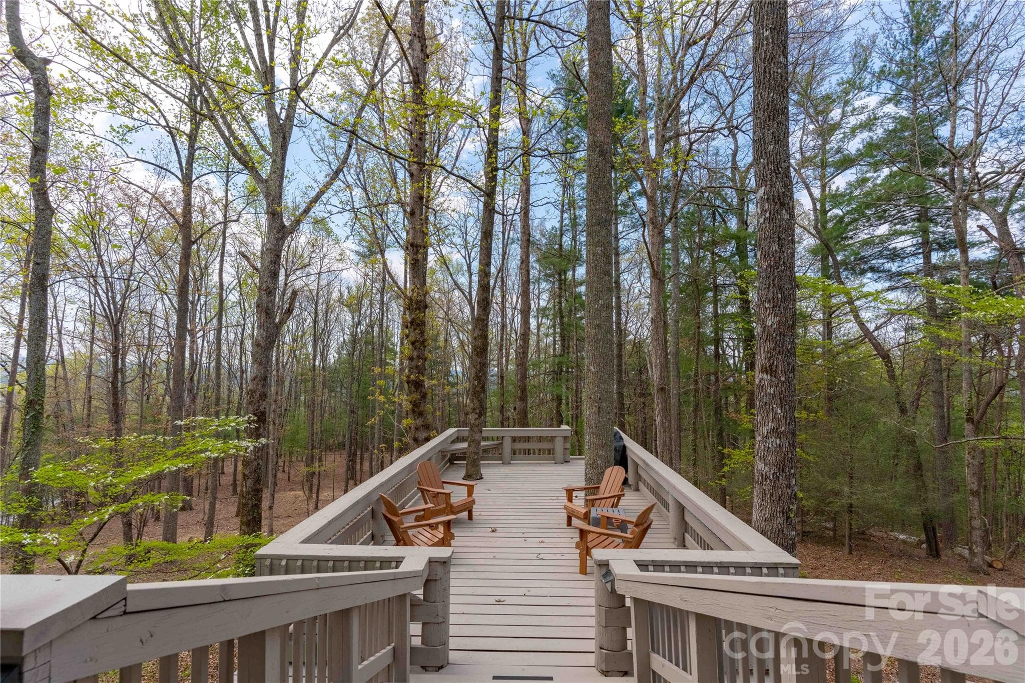 Middle deck/south side. - 39 Tatham Road, Hendersonville
