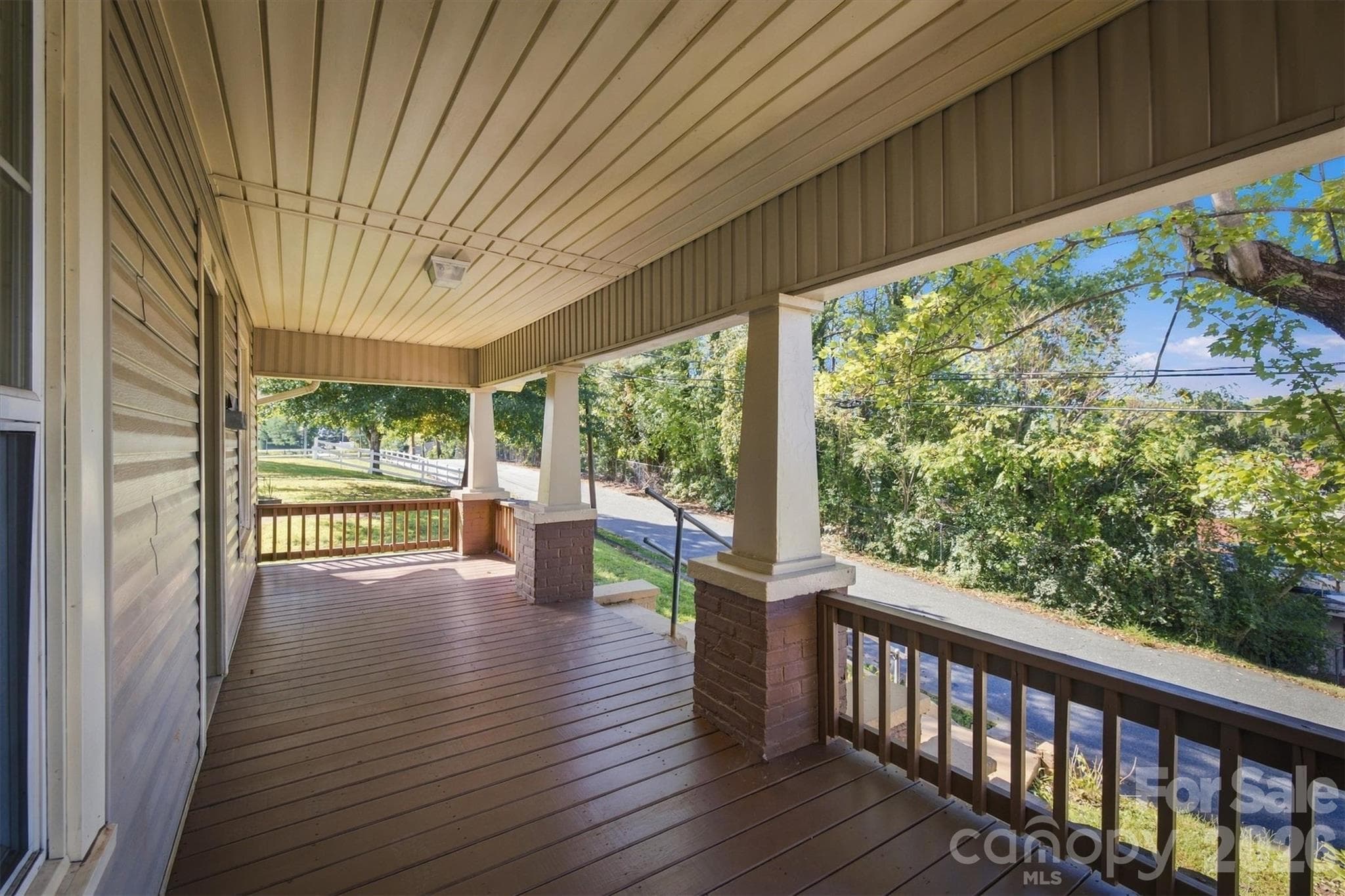 Welcome Home! - 1203 Spainhour Street, Lenoir