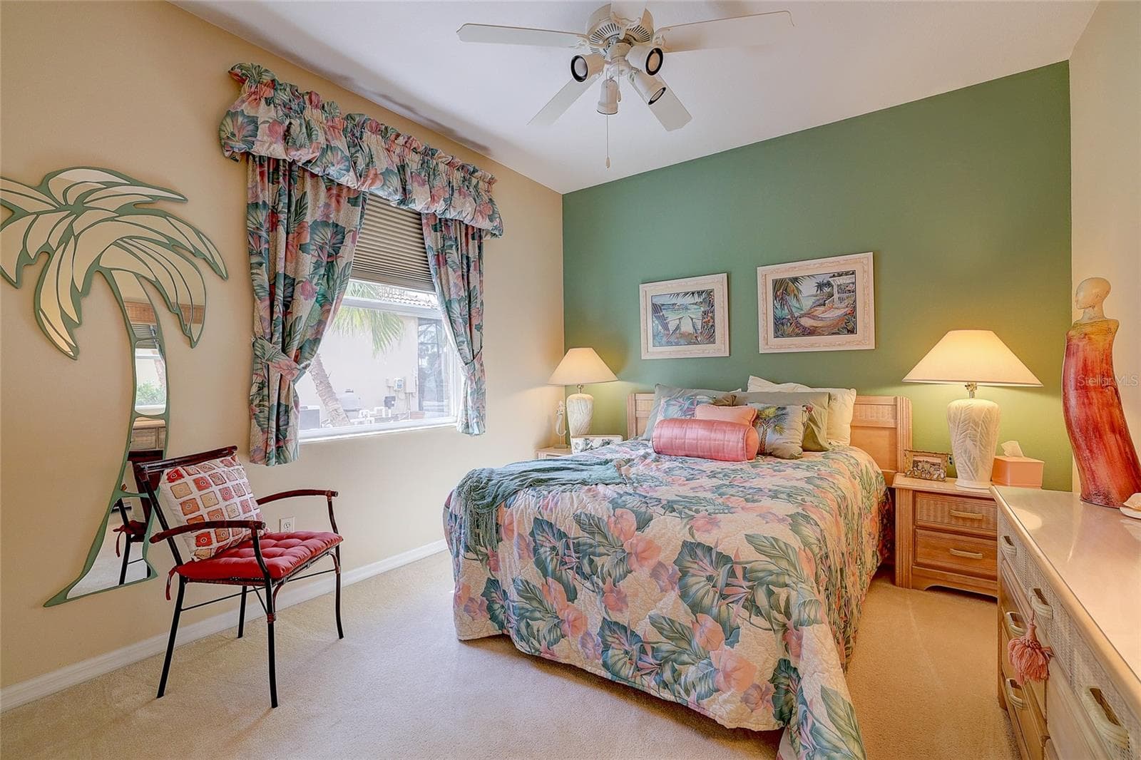 Single Family Residence at 12306 GREENBRIER WAY, LAKEWOOD RANCH, photo 34 of 55