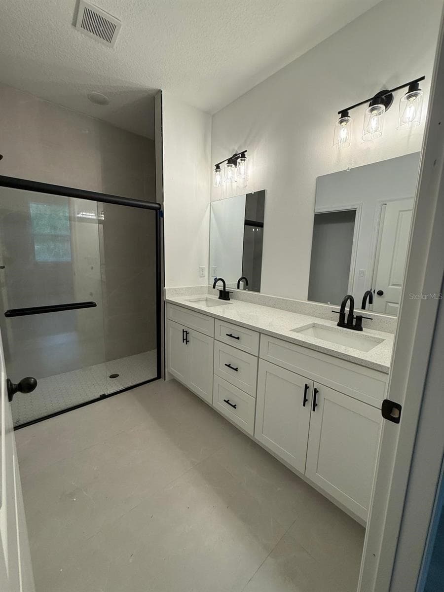 Single Family Residence at CITRUS SPRINGS, photo 15 of 19