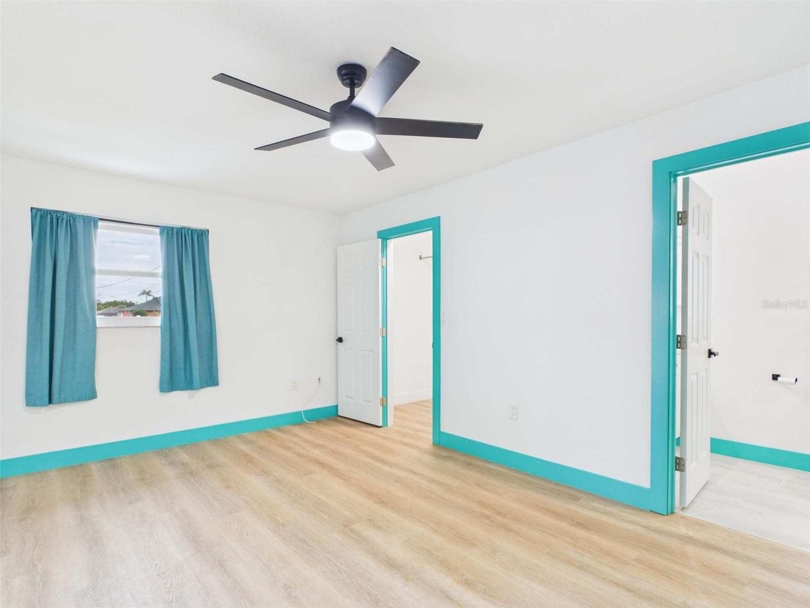 Single Family Residence at 20167 HOLLAND AVE, PORT CHARLOTTE, photo 6 of 40