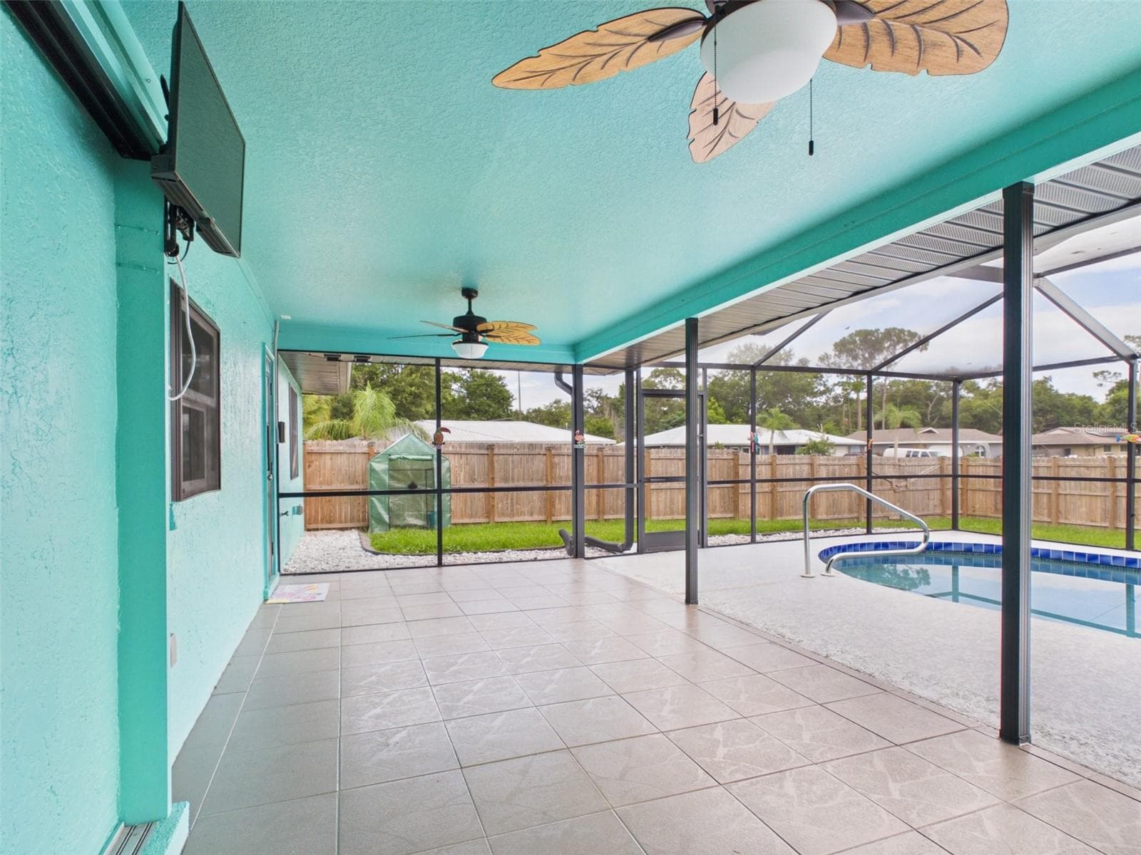 Single Family Residence at 20167 HOLLAND AVE, PORT CHARLOTTE, photo 28 of 40