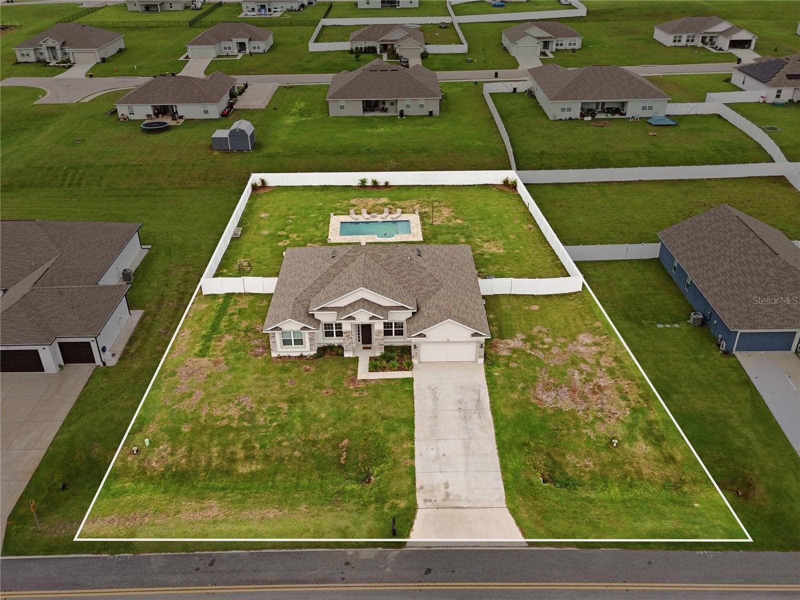 Single Family Residence at 123 CALOOSA DR, BABSON PARK, photo 12 of 75
