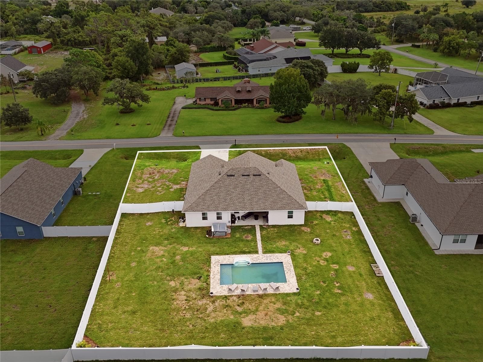 Single Family Residence at 123 CALOOSA DR, BABSON PARK, photo 13 of 75