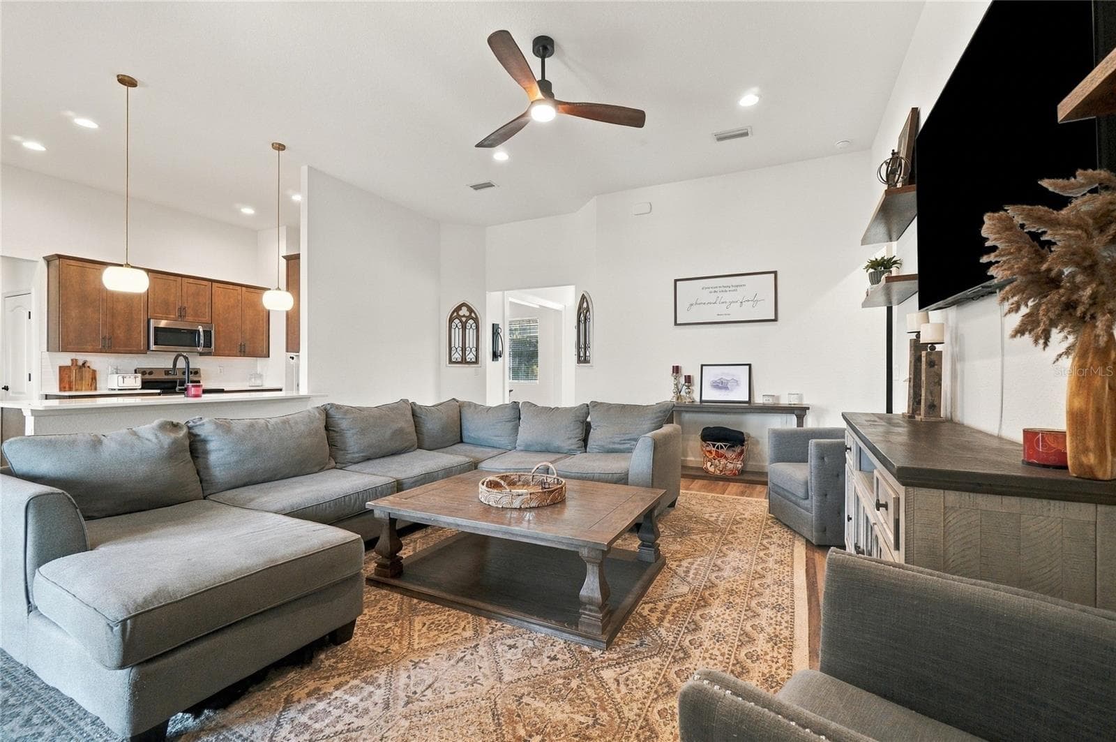 Single Family Residence at 123 CALOOSA DR, BABSON PARK, photo 19 of 75