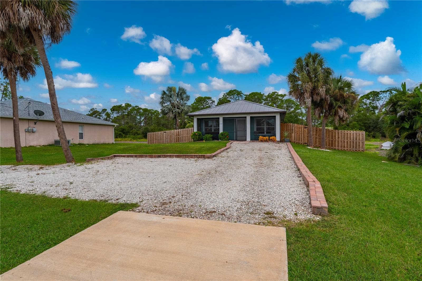 Single Family Residence at 1027 CAMPBELL ST, PORT CHARLOTTE, photo 2 of 61