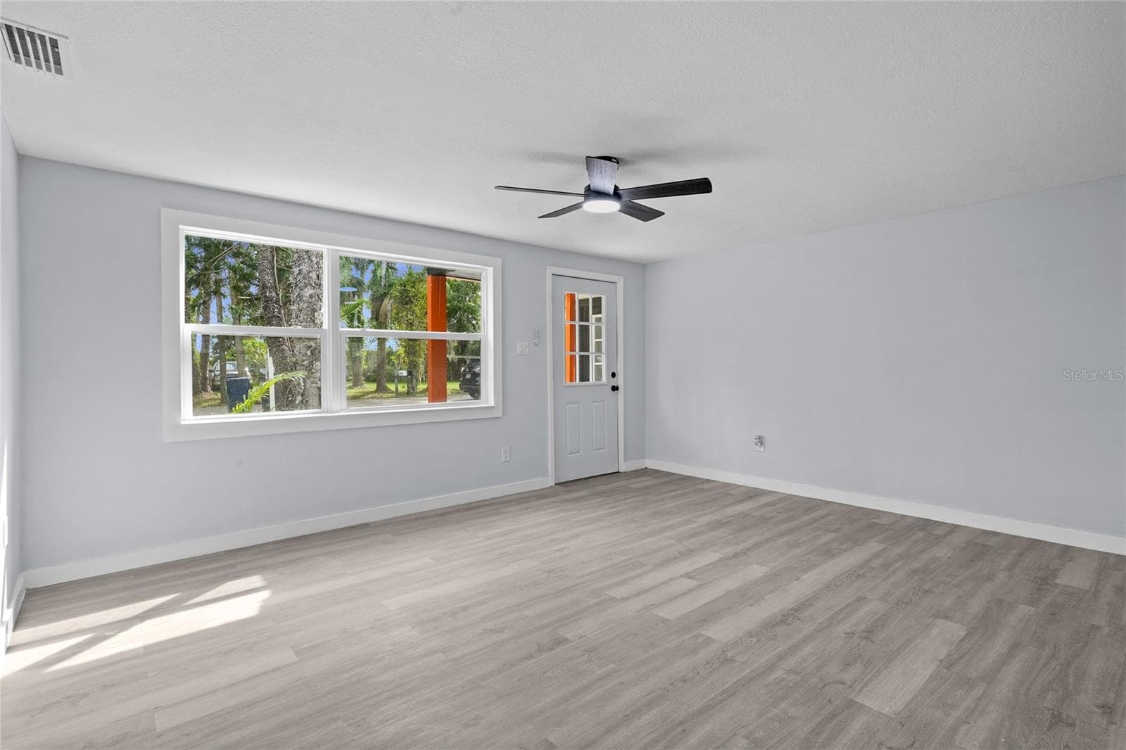 Single Family Residence at 272 36TH STREET CT E, PALMETTO, photo 8 of 20