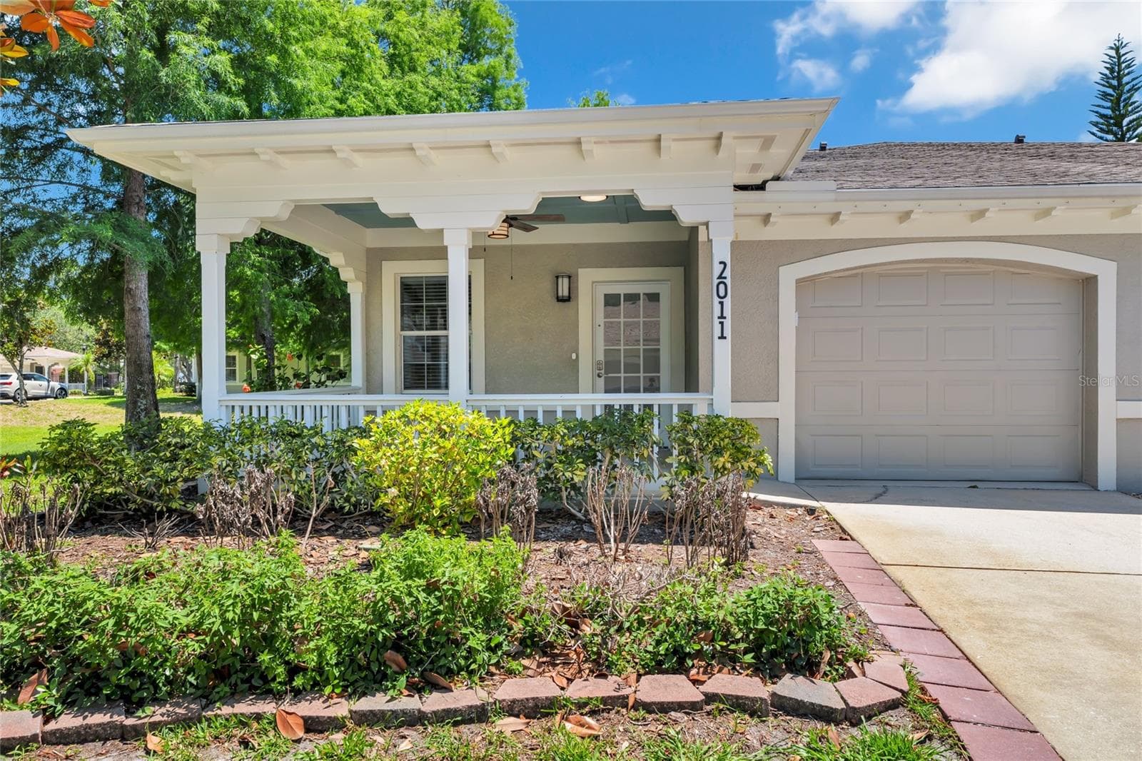 2011 VILLA SITES DR