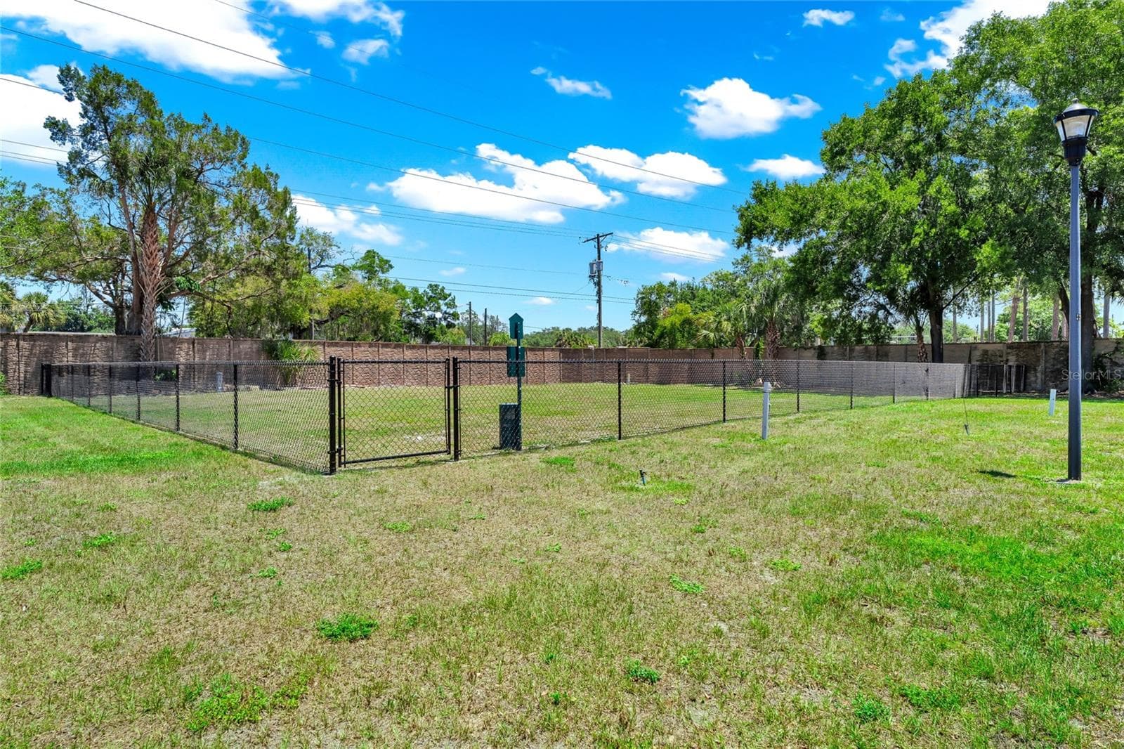 Villa at 2011 VILLA SITES DR, TAMPA, photo 78 of 95
