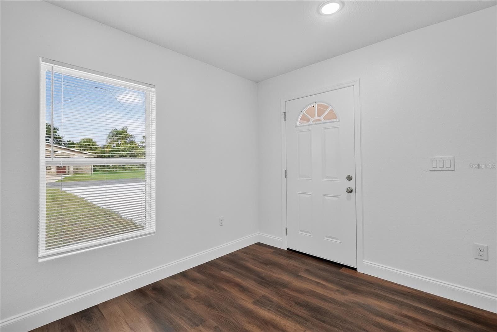 Single Family Residence at 2426 6TH ST NE, WINTER HAVEN, photo 6 of 46