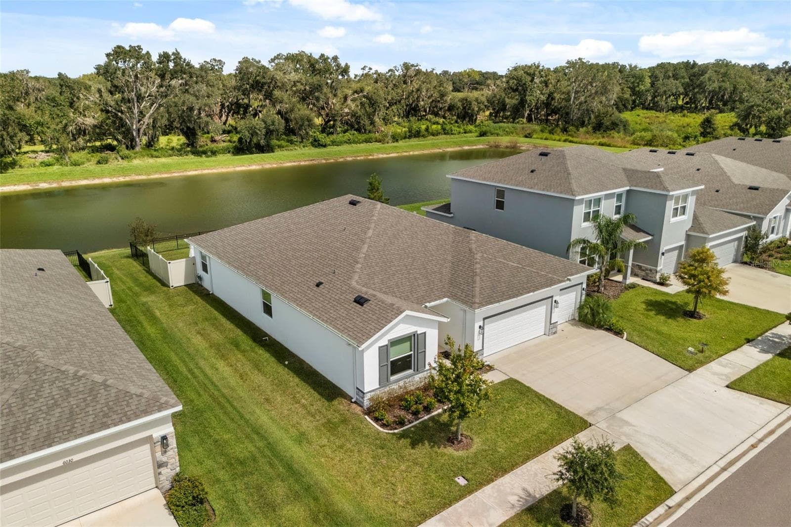Single Family Residence at 6016 WANDERING WILLOW DR, WESLEY CHAPEL, photo 20 of 26