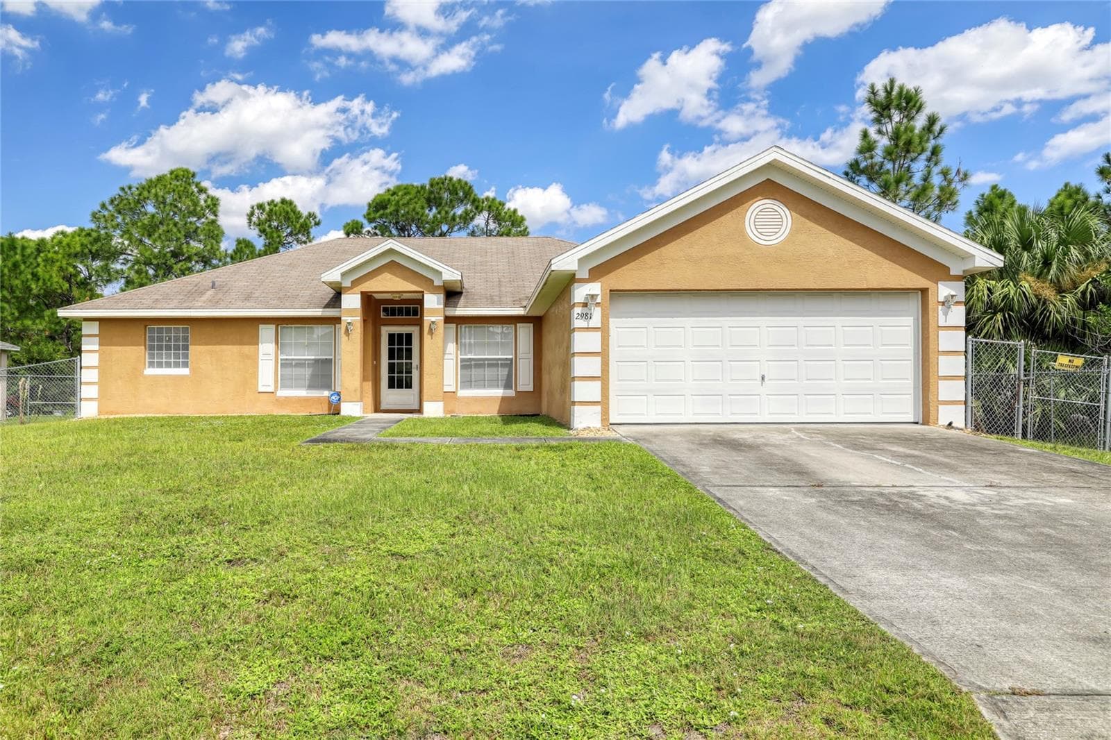 Single Family Residence at 2981 TINLEY RD SE, PALM BAY, photo 2 of 18