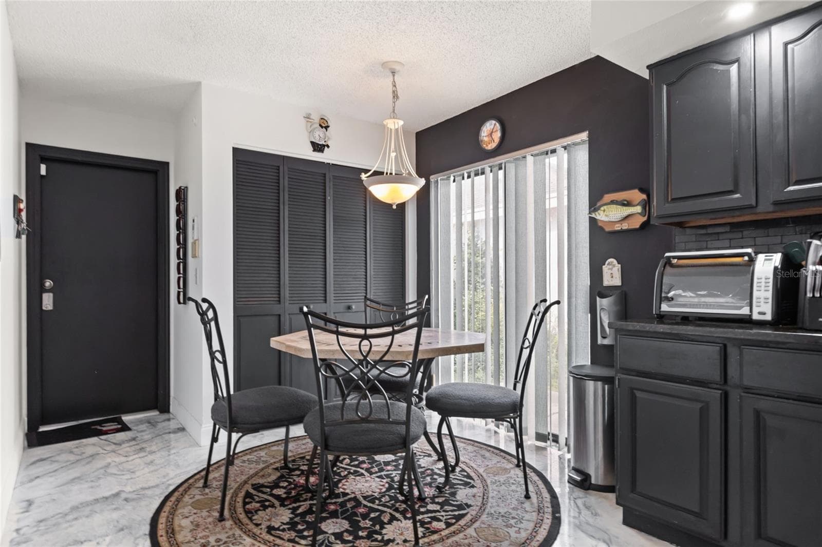 Single Family Residence at 11529 PUMPKIN SEED CT, ORLANDO, photo 8 of 18