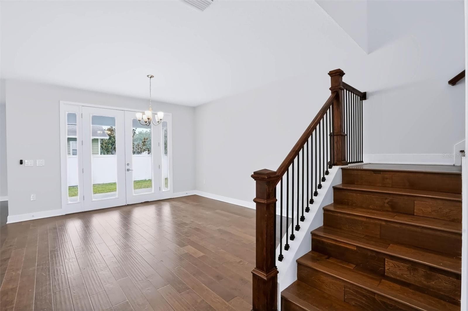 Single Family Residence at 3022 W GRAY ST, TAMPA, photo 7 of 51