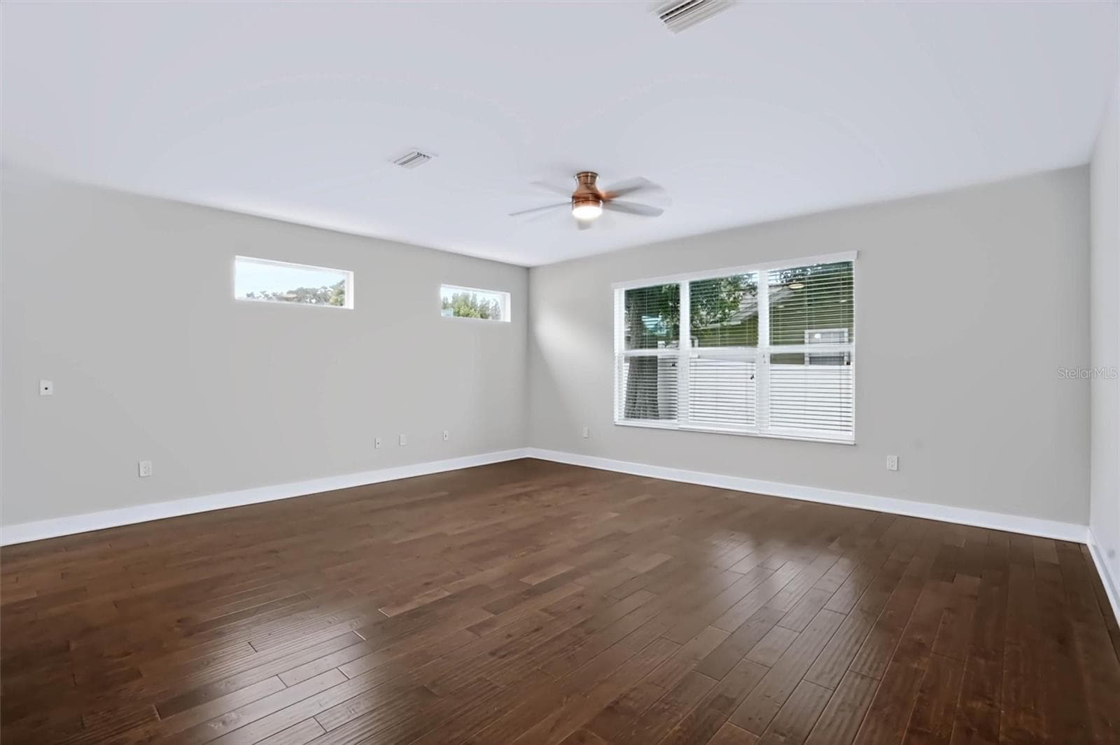 Family Room - 3022 W GRAY ST, TAMPA