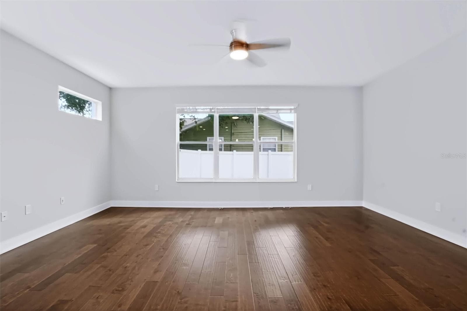Single Family Residence at 3022 W GRAY ST, TAMPA, photo 26 of 51