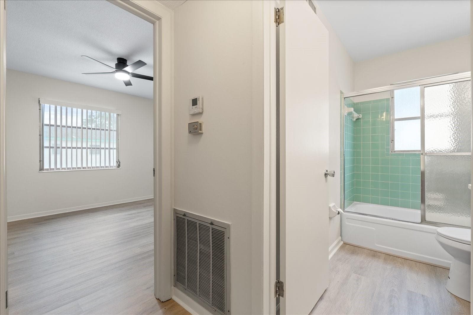 Condominium at 6010 LILLI WAY #6010, BRADENTON, photo 6 of 21