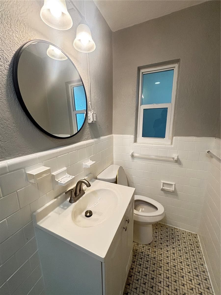 Apartment at 707 ROSERY RD NW #6, LARGO, photo 8 of 9