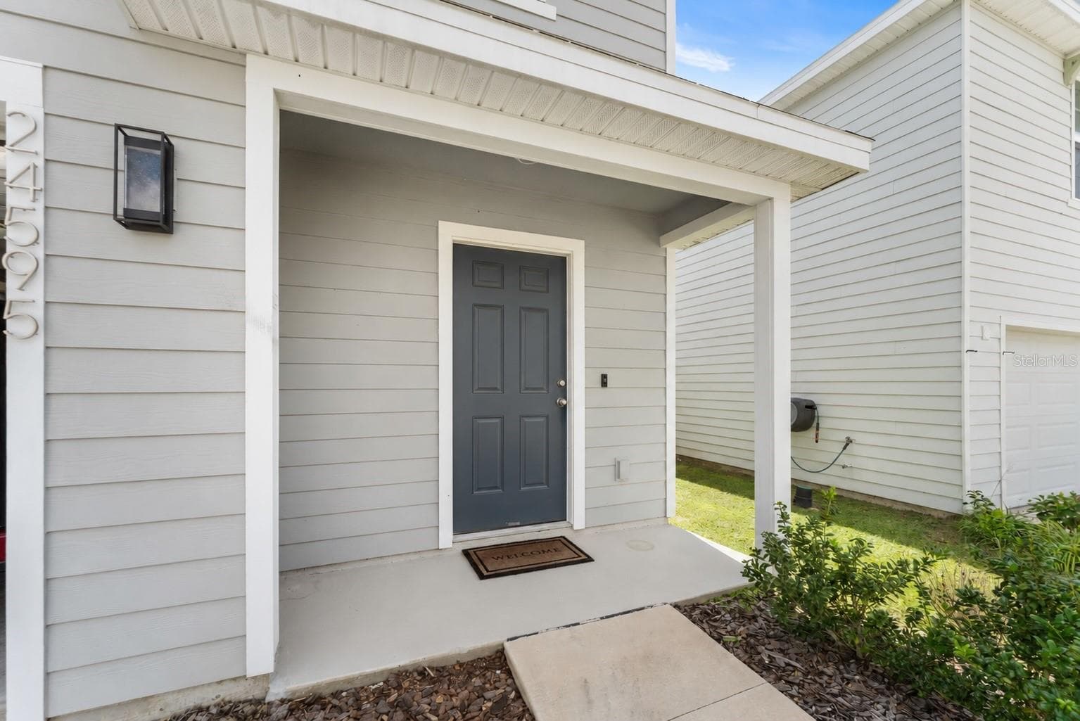 Single Family Residence at 24595 NW 11TH PL, NEWBERRY, photo 3 of 38