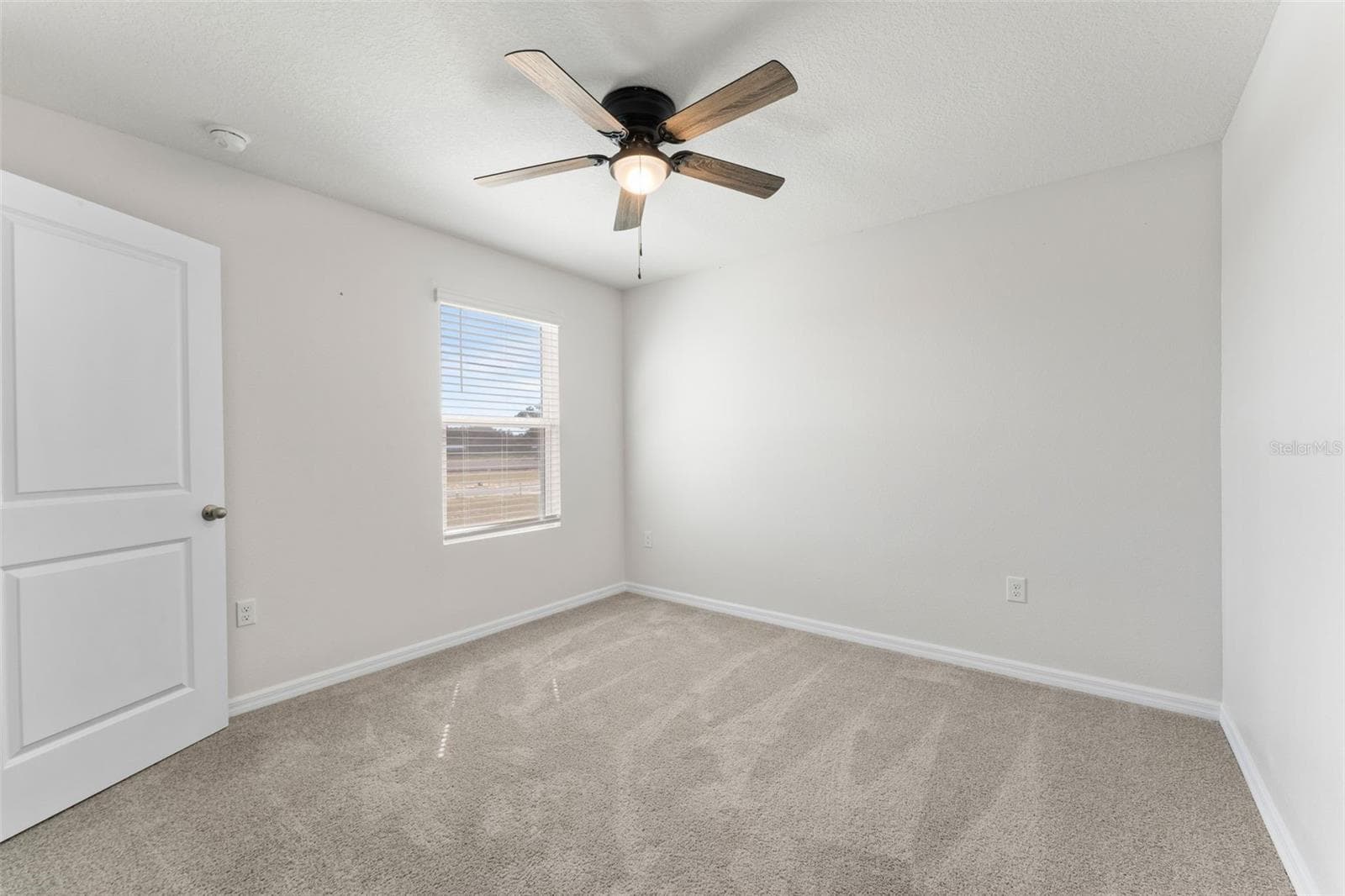 Single Family Residence at 24595 NW 11TH PL, NEWBERRY, photo 25 of 38