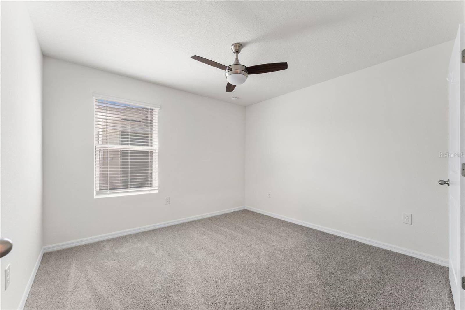 Single Family Residence at 24595 NW 11TH PL, NEWBERRY, photo 29 of 38