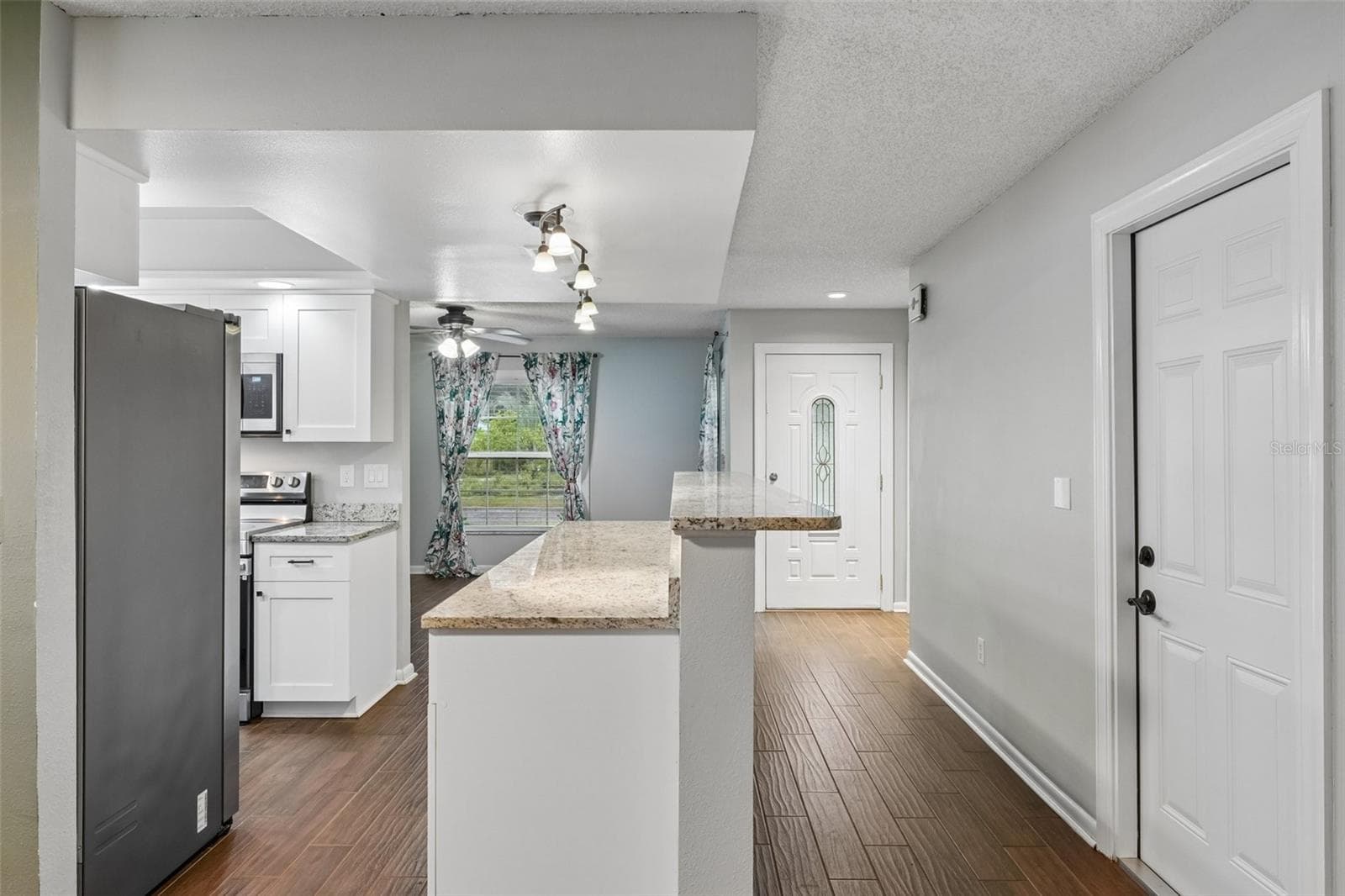 Single Family Residence at 4717 W PRESCOTT ST, TAMPA, photo 30 of 63