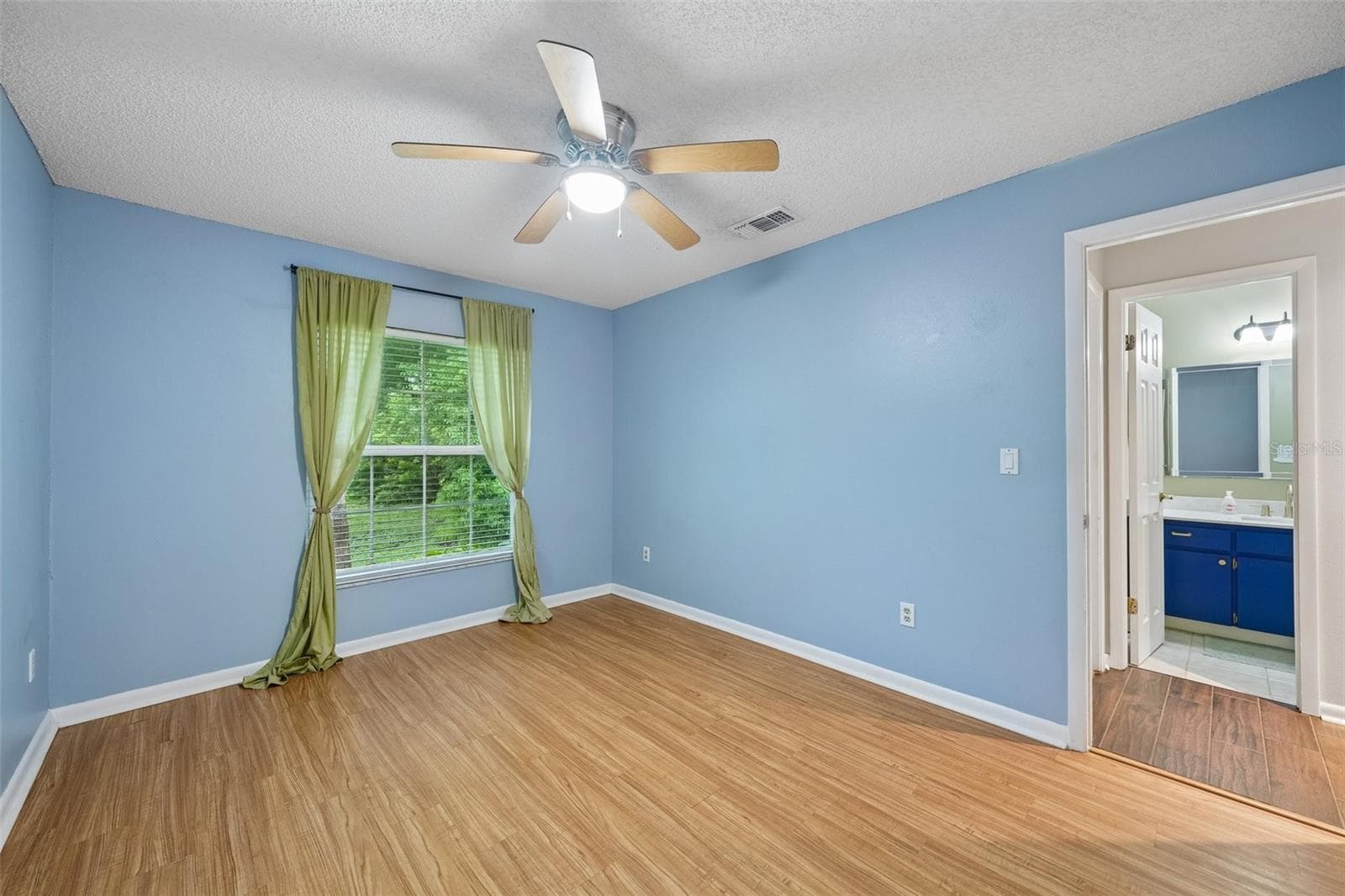 Single Family Residence at 4717 W PRESCOTT ST, TAMPA, photo 45 of 63