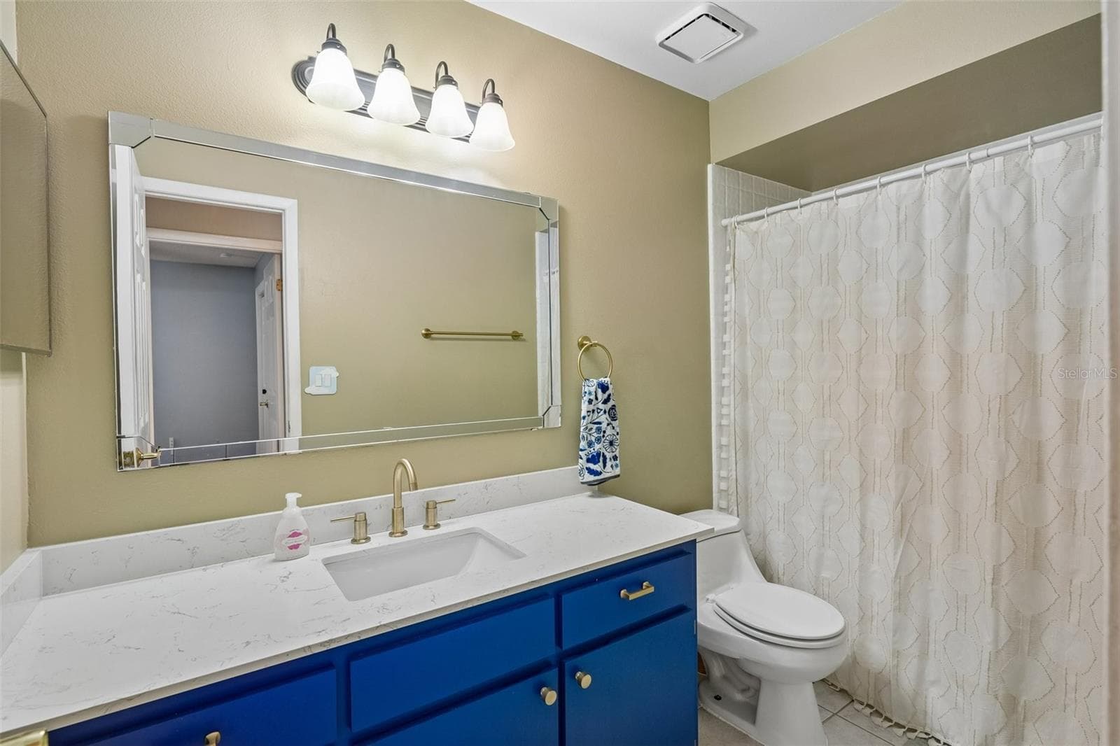 Single Family Residence at 4717 W PRESCOTT ST, TAMPA, photo 46 of 63