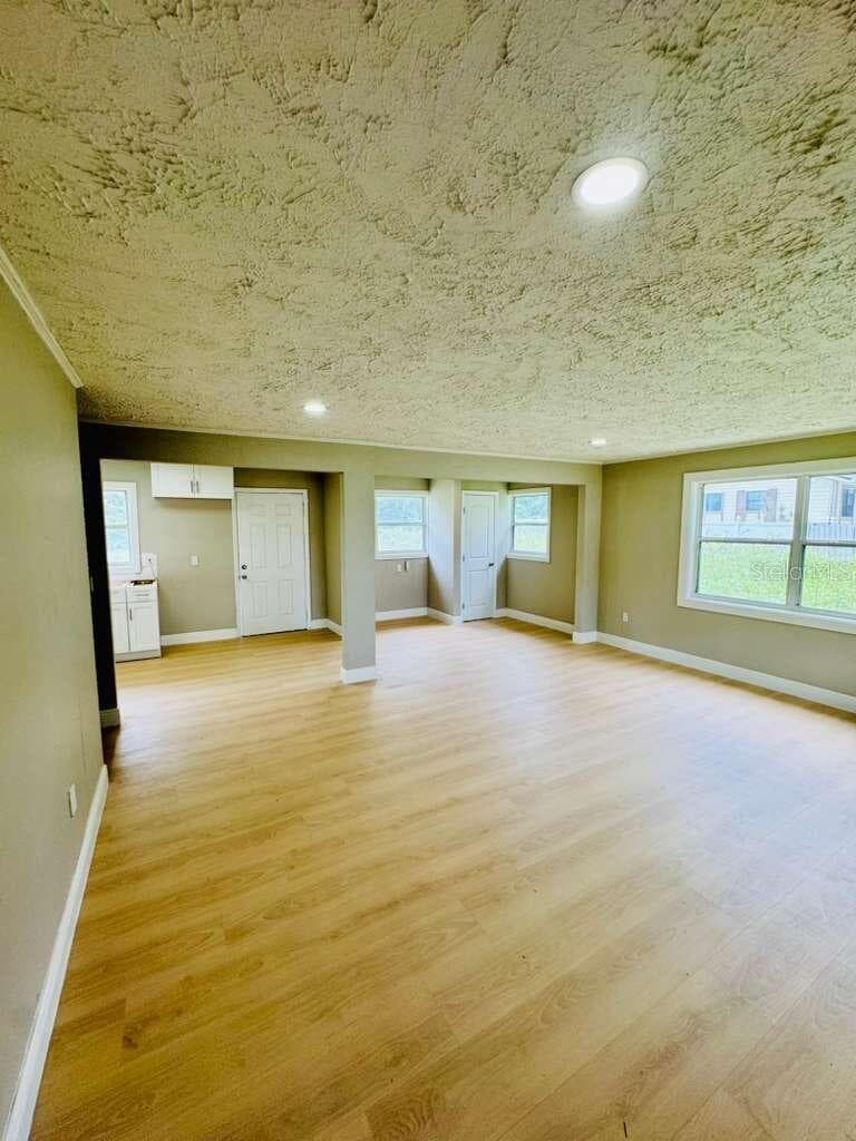 Single Family Residence at 4910 HUPPEL AVE, ORLANDO, photo 4 of 37