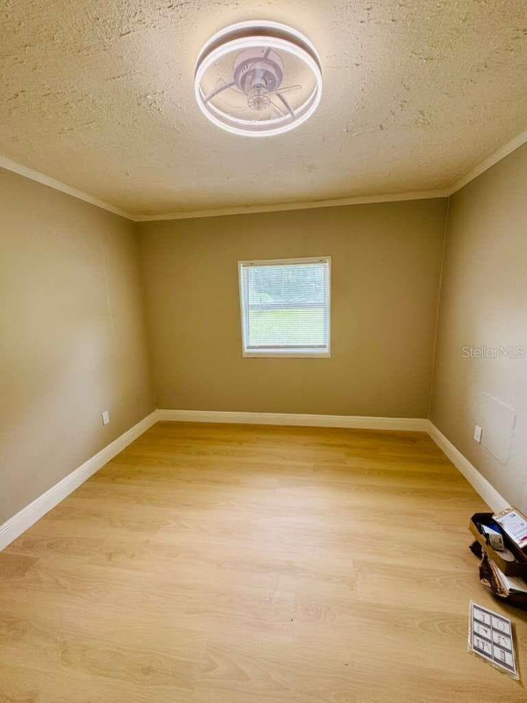 Single Family Residence at 4910 HUPPEL AVE, ORLANDO, photo 10 of 37