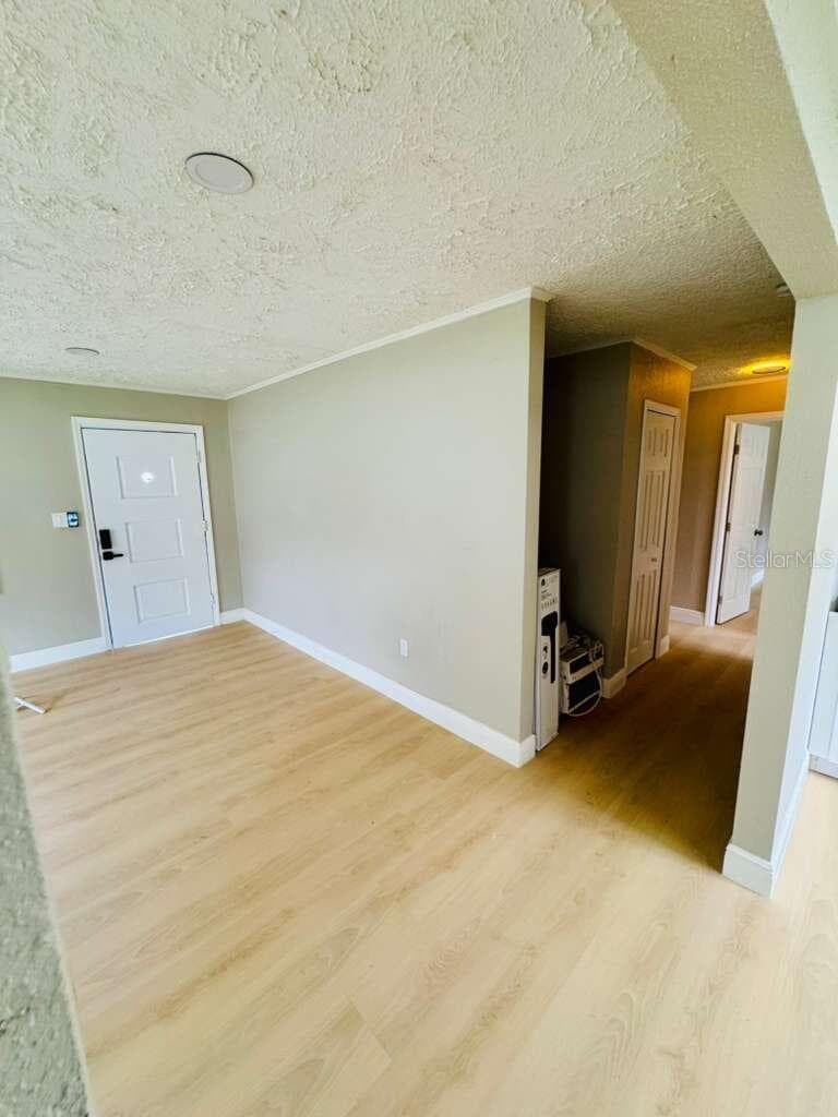 Single Family Residence at 4910 HUPPEL AVE, ORLANDO, photo 13 of 37