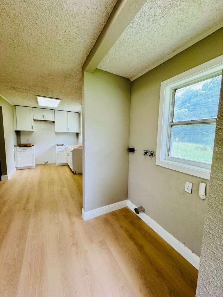Single Family Residence at 4910 HUPPEL AVE, ORLANDO, photo 14 of 37