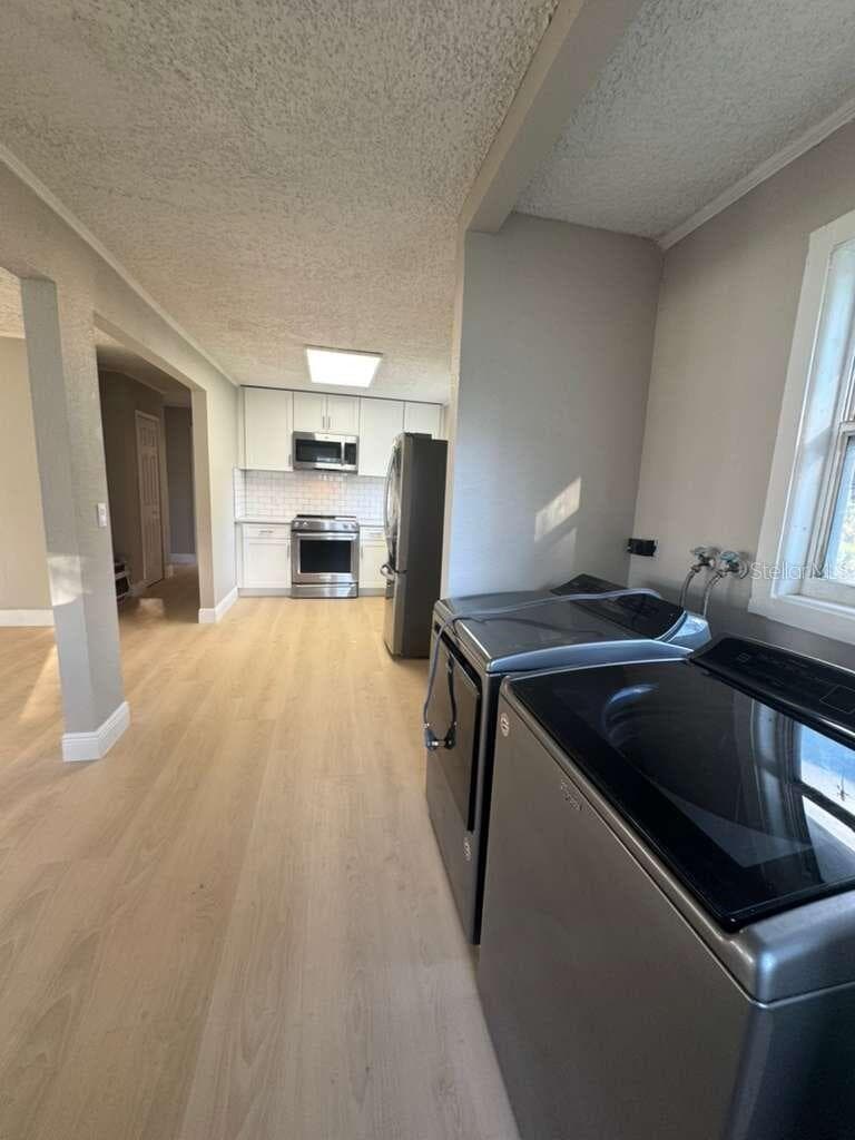 Single Family Residence at 4910 HUPPEL AVE, ORLANDO, photo 15 of 37