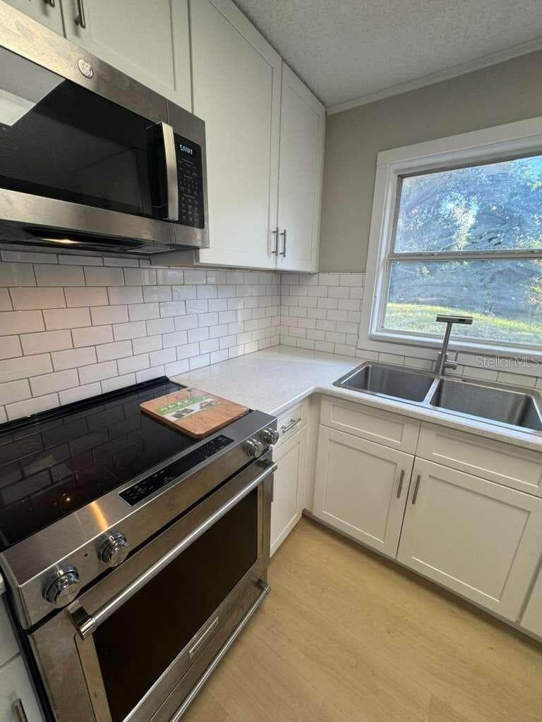 Single Family Residence at 4910 HUPPEL AVE, ORLANDO, photo 19 of 37