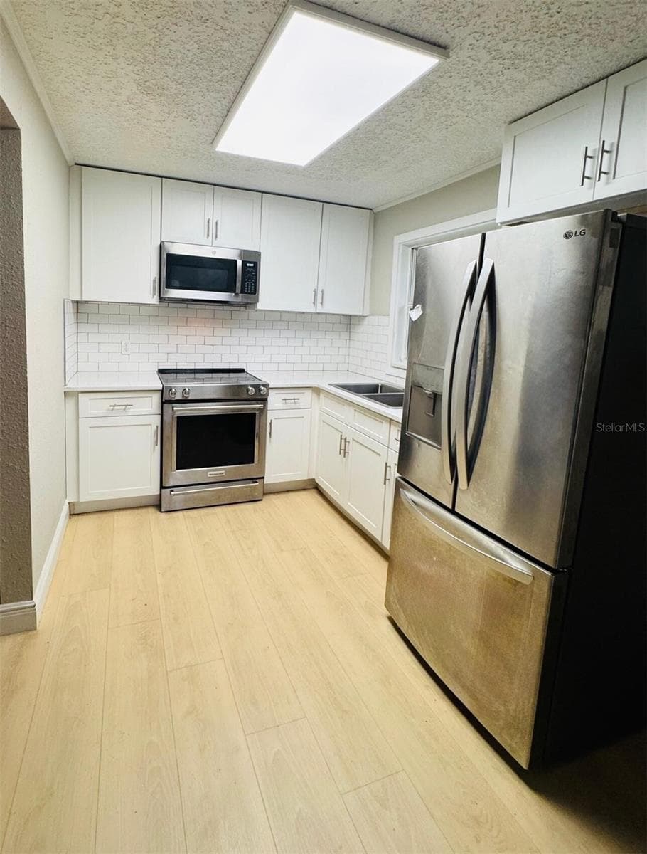 Single Family Residence at 4910 HUPPEL AVE, ORLANDO, photo 23 of 37