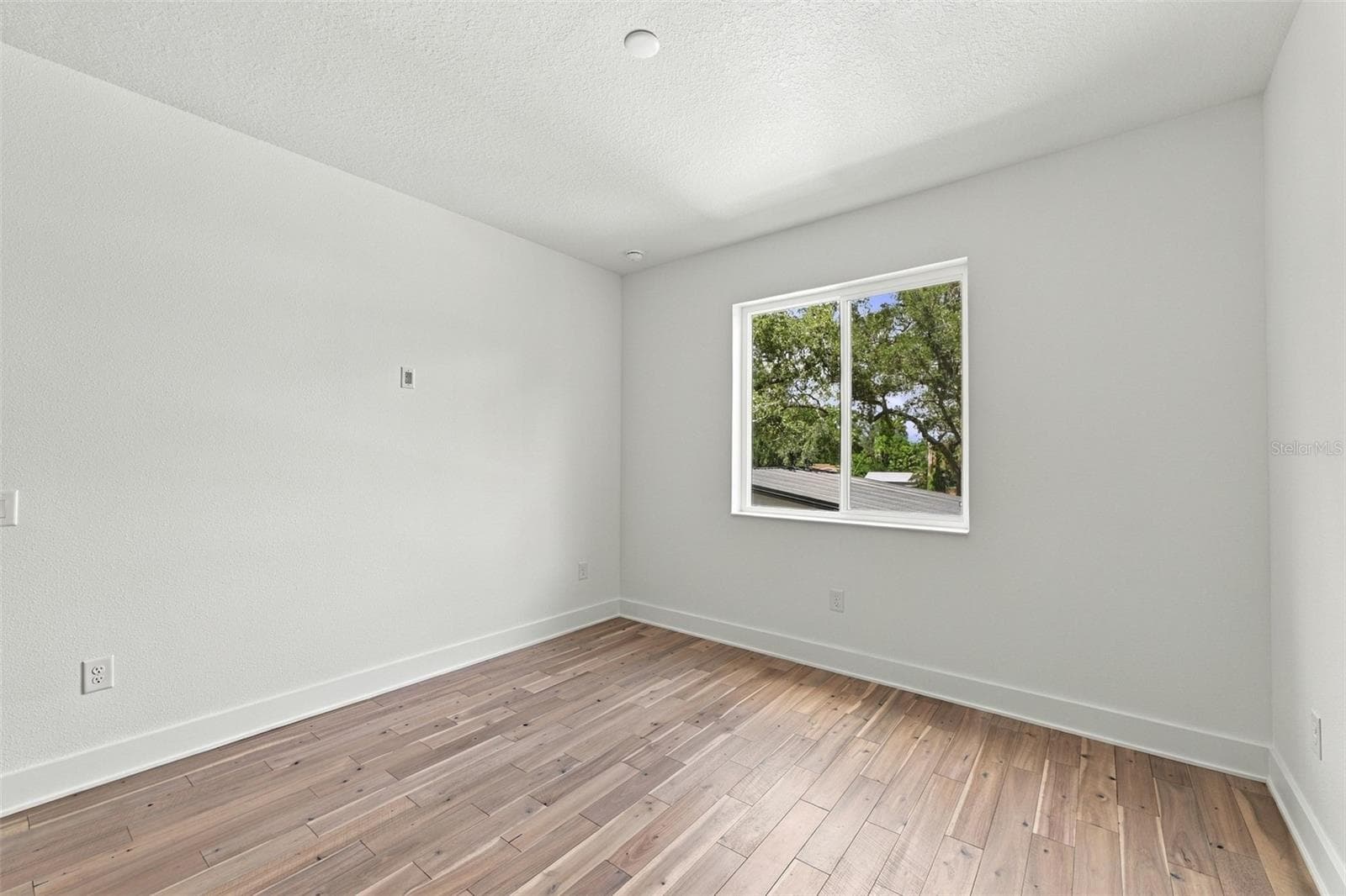 Single Family Residence at 3201 W WYOMING AVE, TAMPA, photo 51 of 73