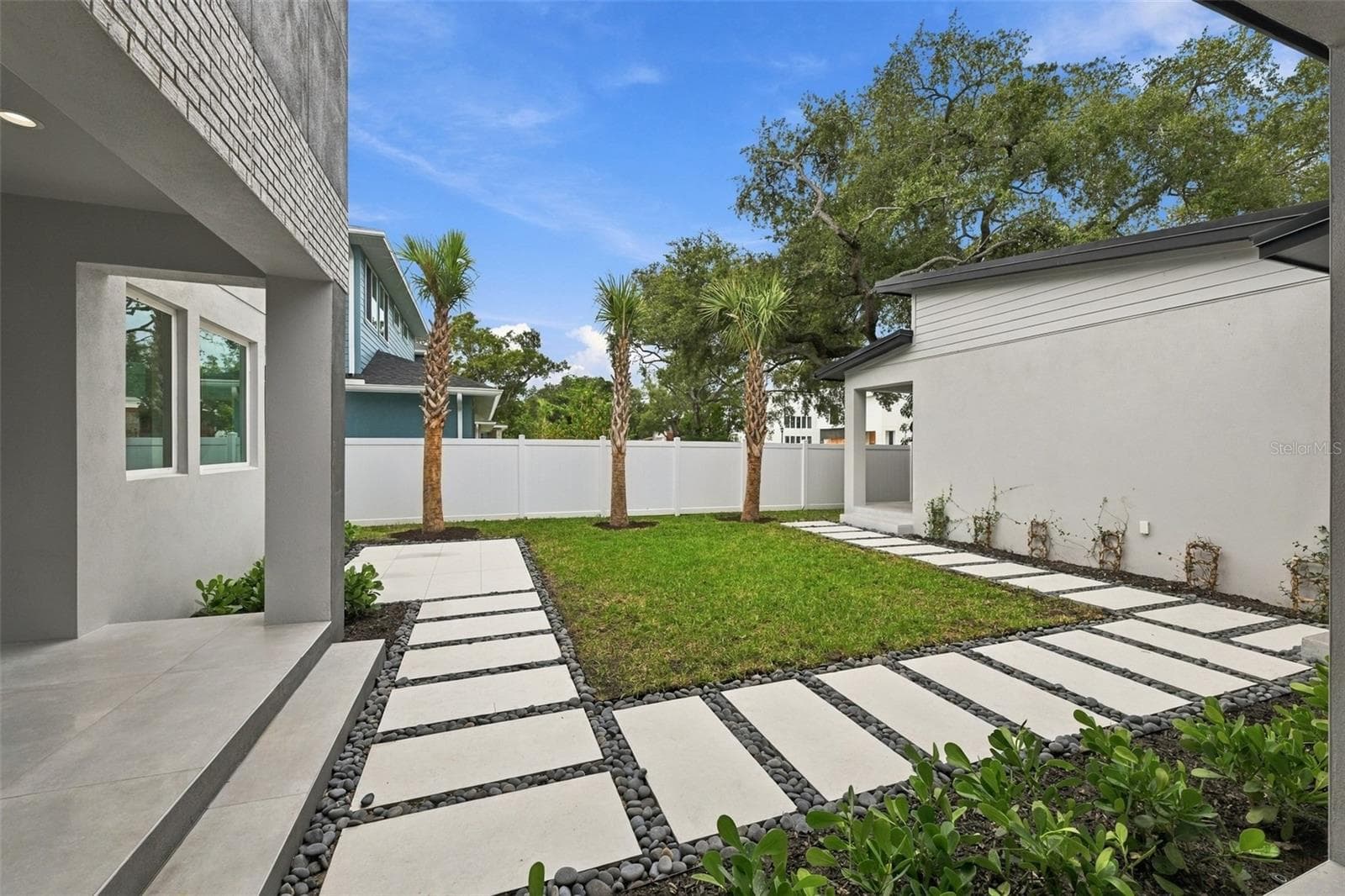 Single Family Residence at 3201 W WYOMING AVE, TAMPA, photo 63 of 73
