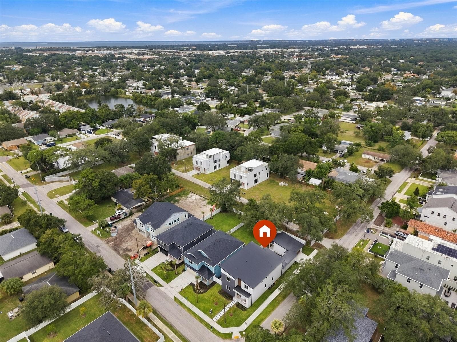 Single Family Residence at 3201 W WYOMING AVE, TAMPA, photo 69 of 73