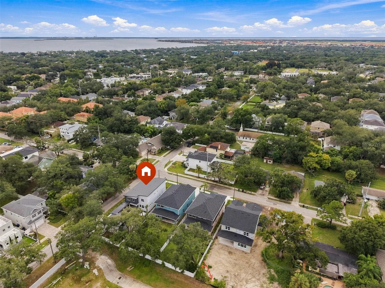 Single Family Residence at 3201 W WYOMING AVE, TAMPA, photo 70 of 73