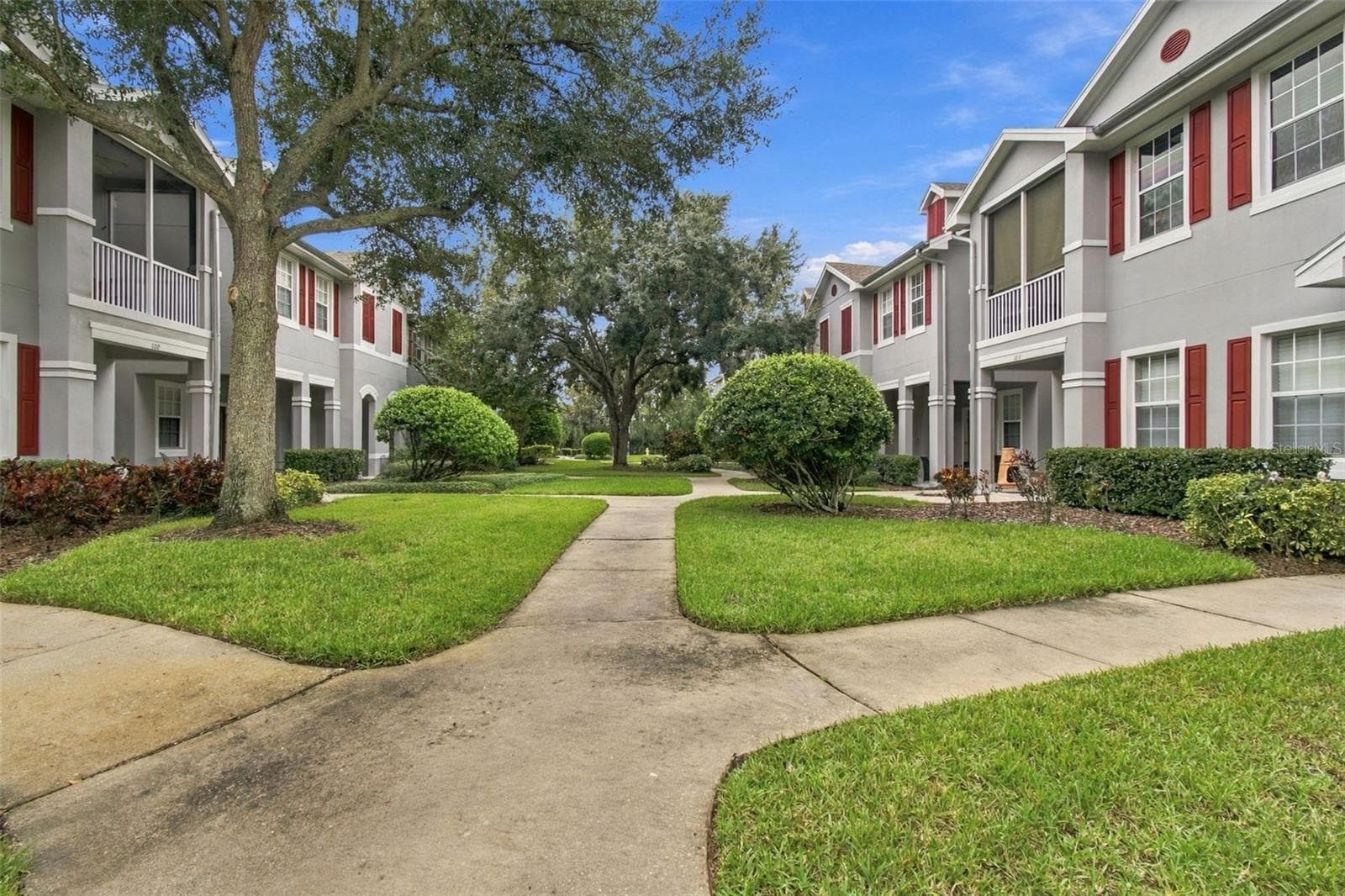 Courtyard to Condo - 9420 GEORGIAN PARK LN #108, TAMPA