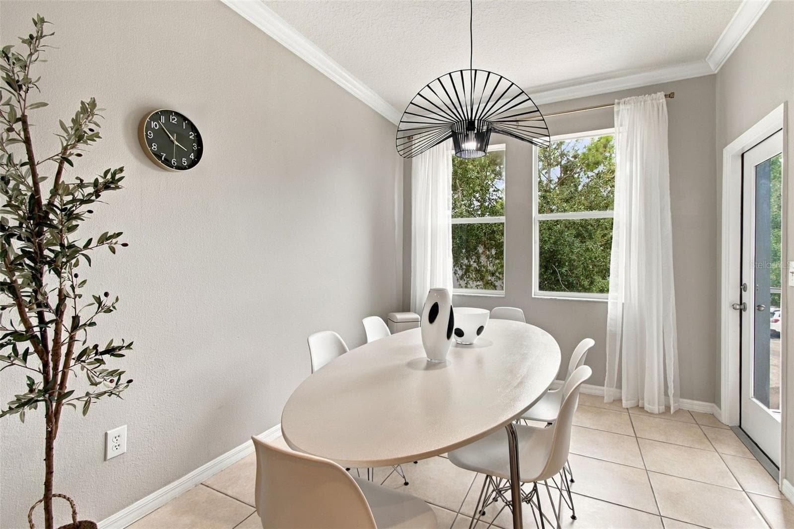 Light & Bright - 9420 GEORGIAN PARK LN #108, TAMPA